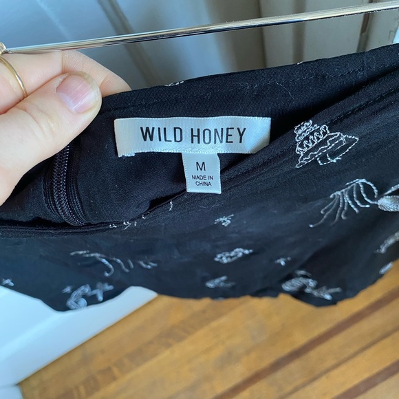 Black Embroidered Mini Skirt - Picture 3 of 3